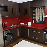 Superior With Jacuzzi - Skanderbeg Square District 아파트