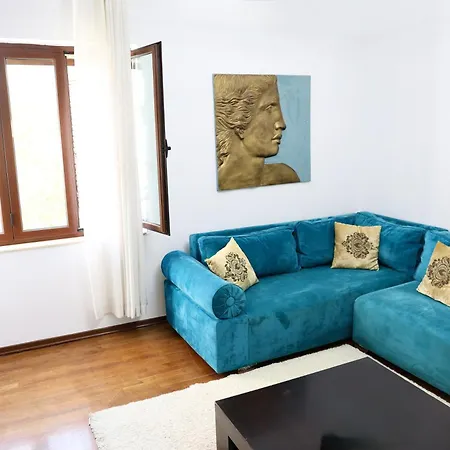 Superior With Jacuzzi - Skanderbeg Square District Appartement Tirana