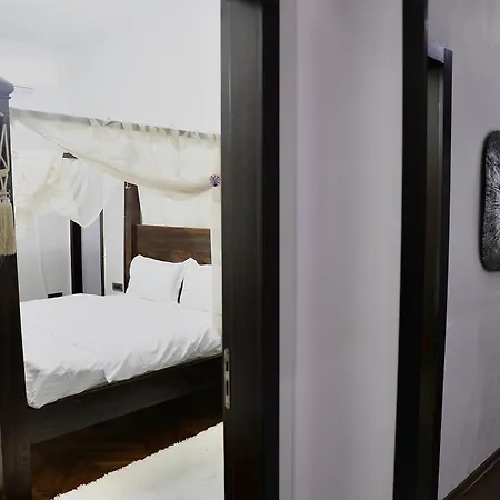 Appartement Superior With Jacuzzi - Skanderbeg Square District