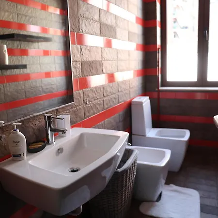 Centre Spot - Jacuzzi Grand * Tirana