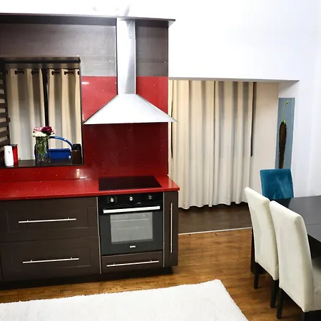 Centre Spot - Jacuzzi Grand Tirana