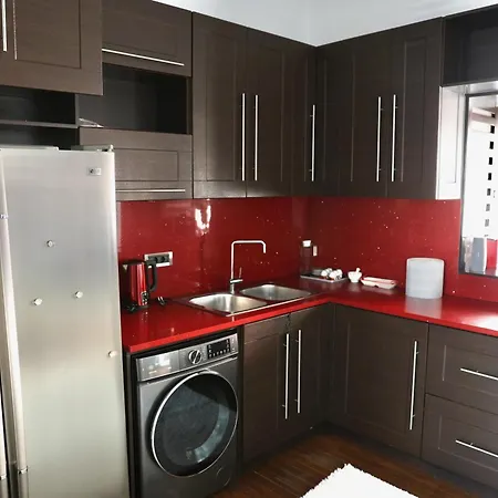 Lägenhet Superior Apartment With Jacuzzi - Skanderbeg Square District *
