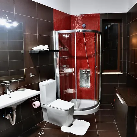 Superior Apartment With Jacuzzi - Skanderbeg Square District Lägenhet Tirana
