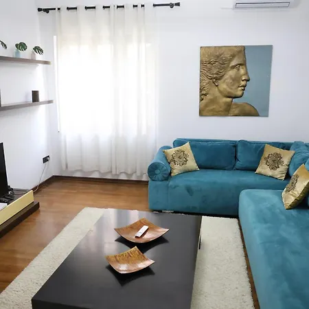 Lägenhet Superior Apartment With Jacuzzi - Skanderbeg Square District Tirana