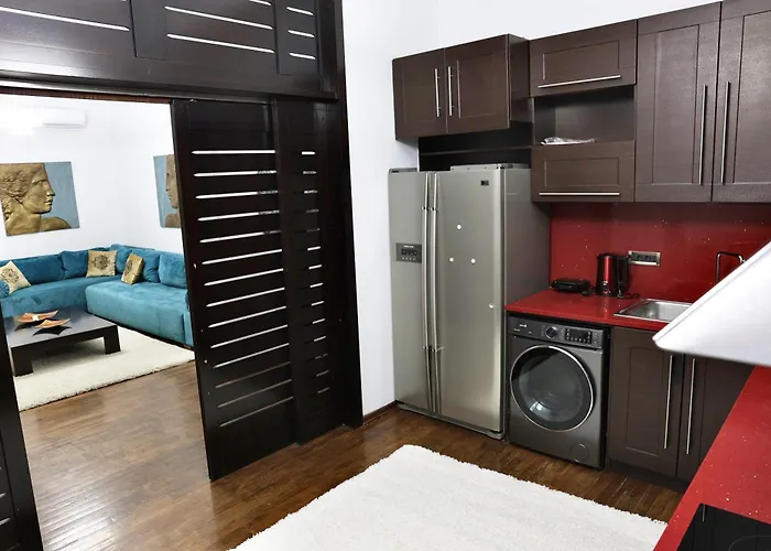 Superior With Jacuzzi - Skanderbeg Square District * Tirana