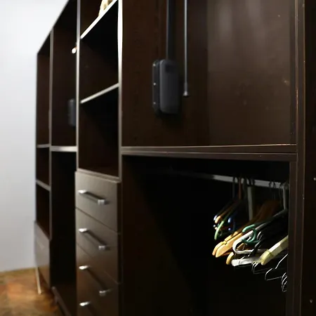 Ilirian Jacuzzi - Skanderbeg Square District